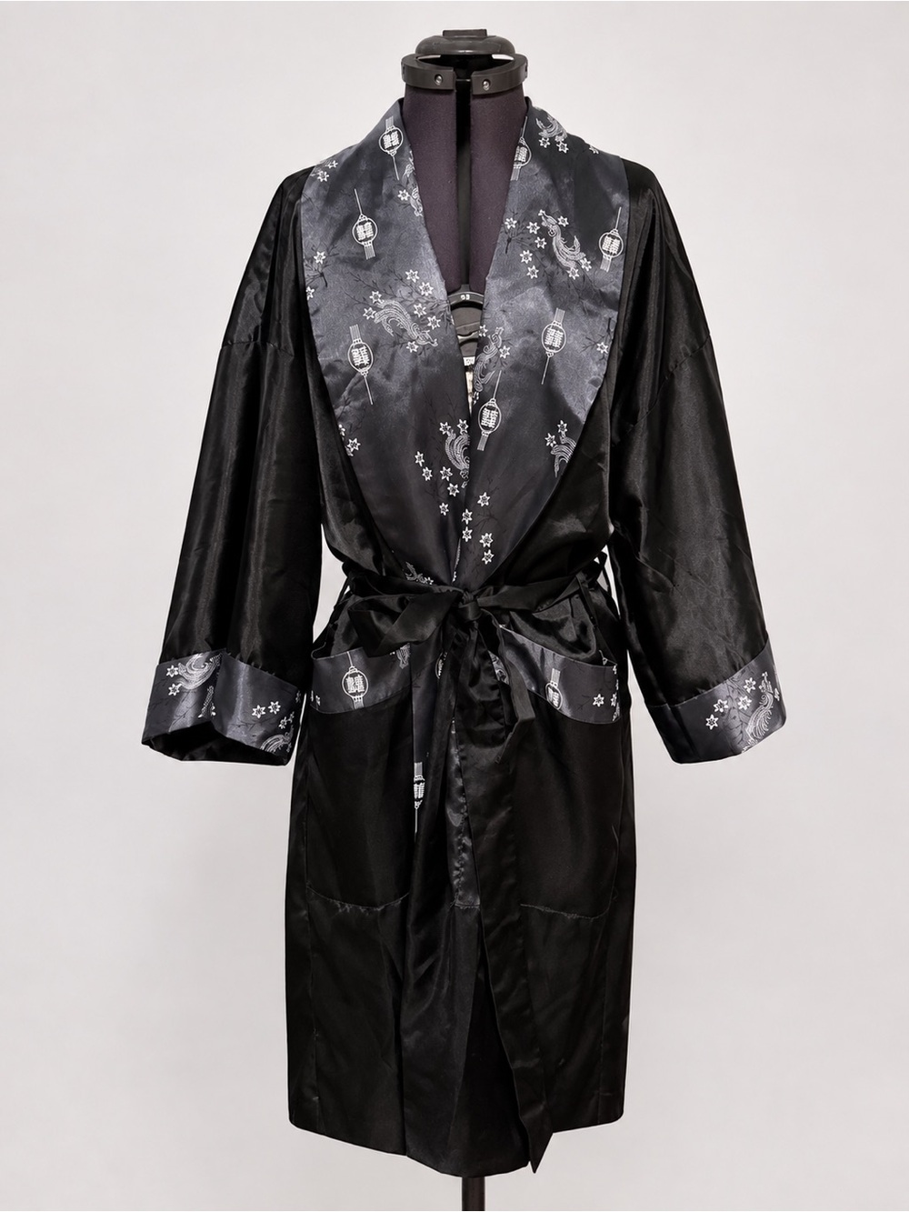 Floral Dragon Kimono Reversible Robe Embroidered Black Satin Asian Belted - Picture 5 of 10